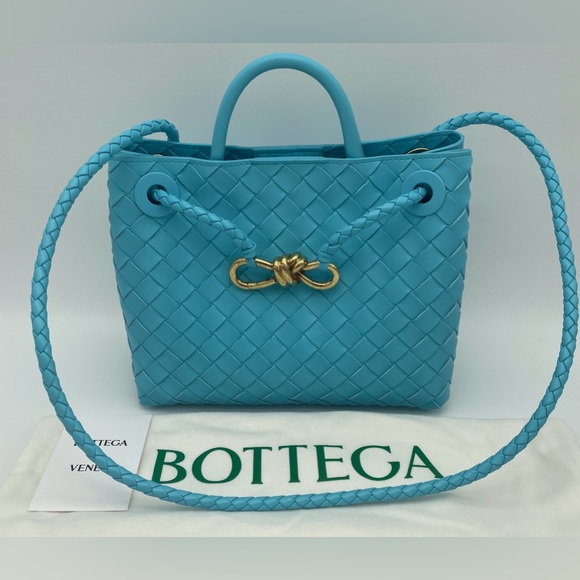 ❌❌SOLD!❌❌ BOTTEGA VENETA SMALL ANDIAMO LEATHER TOTE SHOULDER BAG AUTH! - Picture 7 of 16